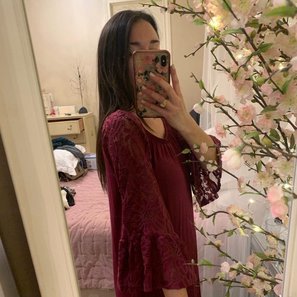 Sabi Maroon Lace